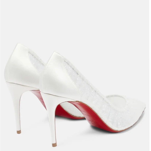 Perfect wedding day shoe for the beautiful princess bride! - Picture 7 of 7